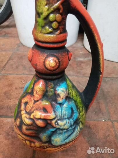 Бутылка для вина грузинского