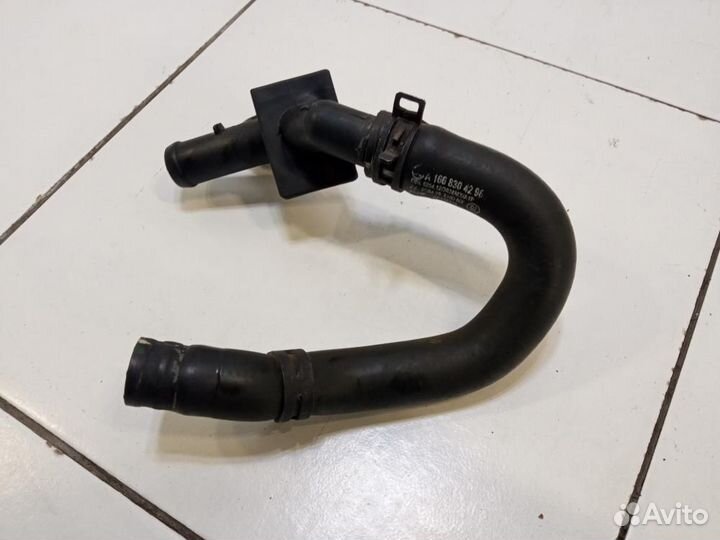 Шланг системы охлаждения Mercedes-Benz M-Class ML