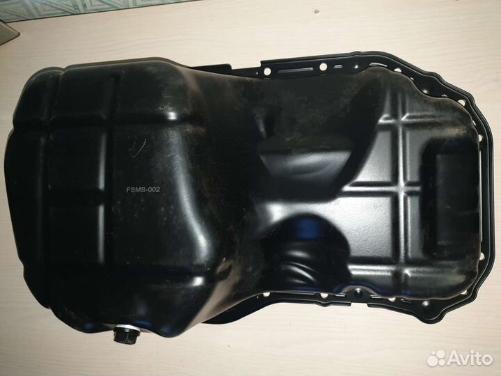 Масляный поддон на Mitsubishi Galant 8