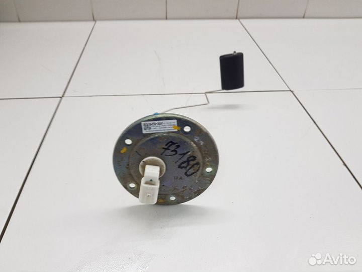 Датчик уровня топлива (Genesis G80 I)