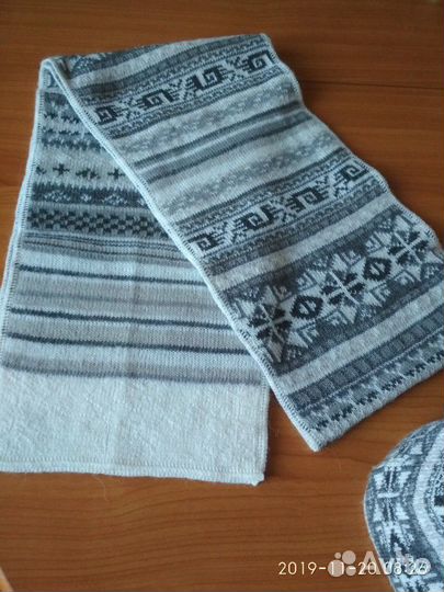 Комплект: шапка и длинный шарф