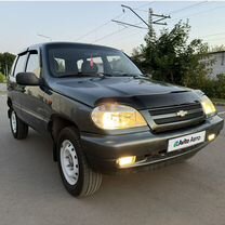 Chevrolet Niva 1.7 MT, 2007, 79 800 км, с пробегом, цена 399 000 руб.