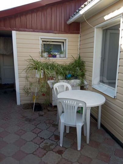 Комната 20 м² в 8-к., 1/1 эт.