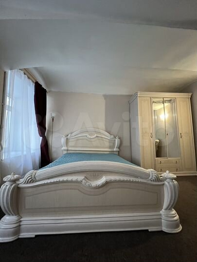 2-к. квартира, 63 м², 2/4 эт.