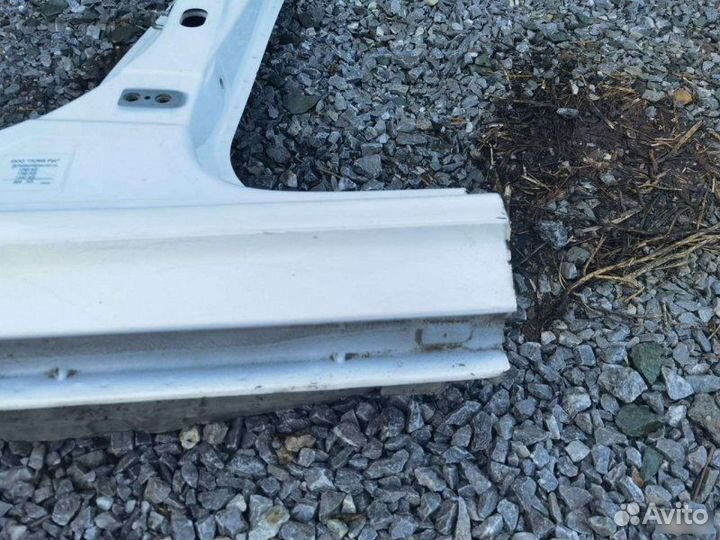 Центральная стойка кузова Citroen C4 седан 1.6