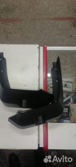 Брызговики задние chevrolet orlando