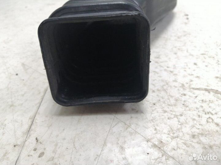 Воздуховод правый Chevrolet Aveo 2011