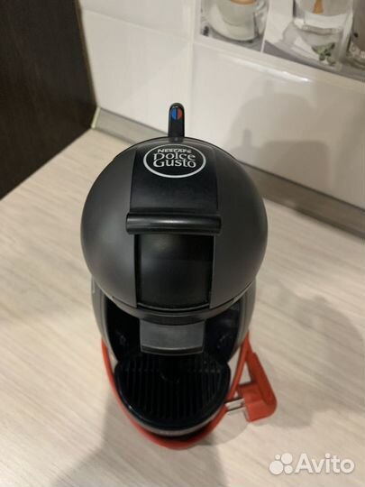 Капсульная кофемашина Nescafe dolce gusto