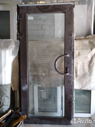 Дверь входная пвх бу
