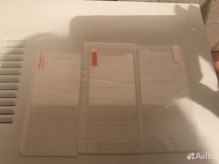 Чехлы и плёнки на iPhone X