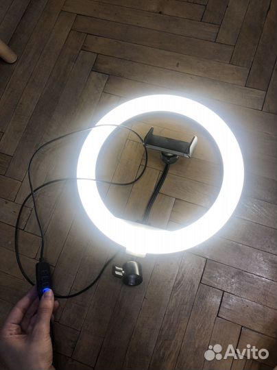 Лампа кольцевая