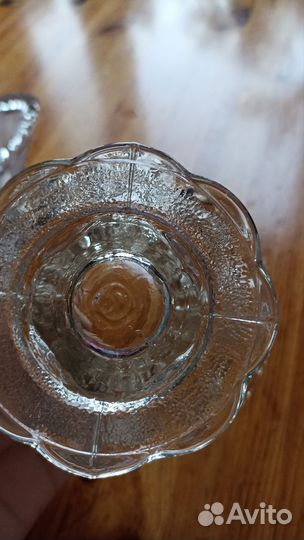 Конфетница стеклянная