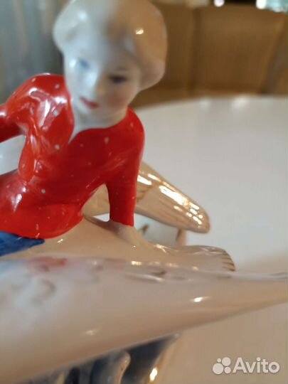 Фарфоровые статуэтки