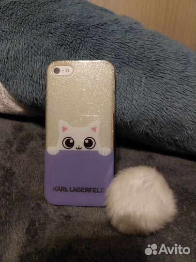 Фейковый iPhone 5 с чехлом