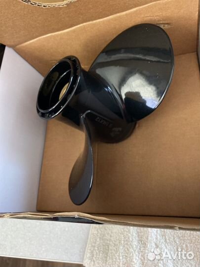 Винт Suzuki 8-20 нp