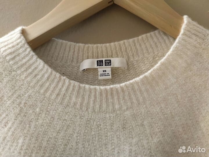 Платье шерстяное Uniqlo