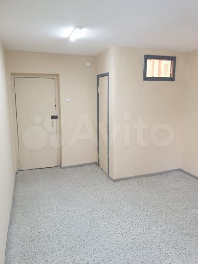 Офис, услуги бытовые, бьюти, свободного 16.2 м²