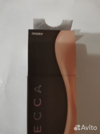 Крем тональный Becca