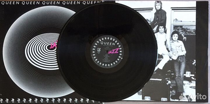 Queen,Freddie Mercury,Roger Taylor,Brian May