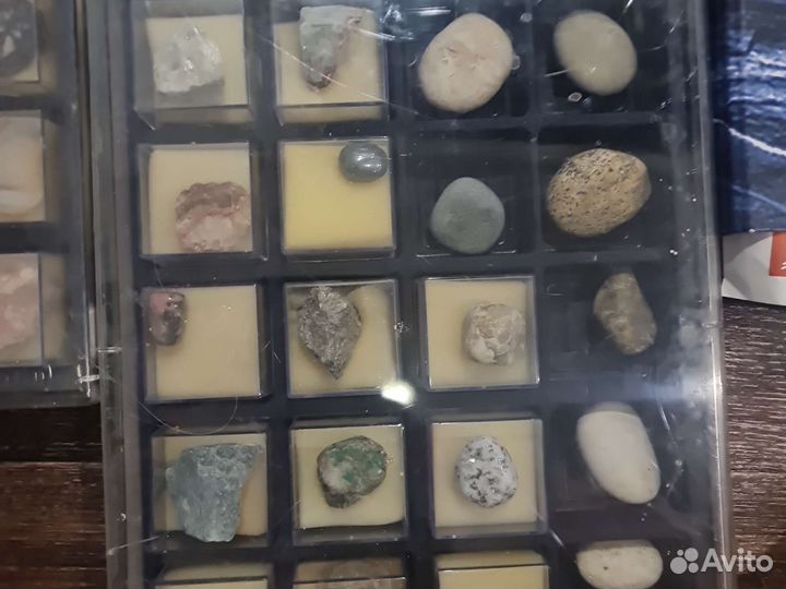 Камни и минералы коллекция