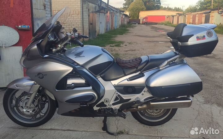 Honda ST1300A Pan Europian