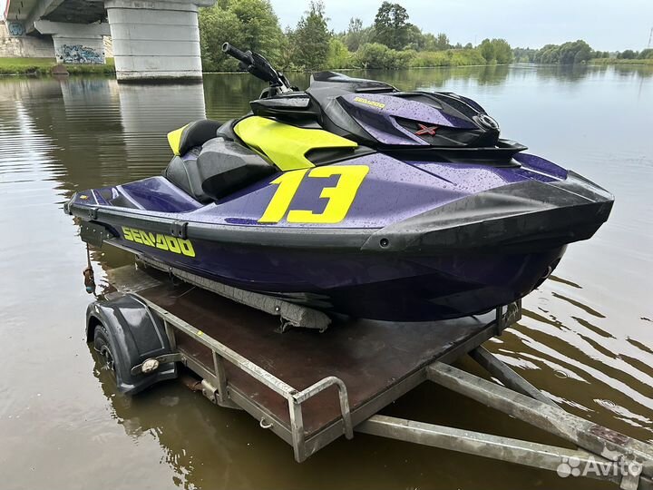 Гидроцикл BRP RXP