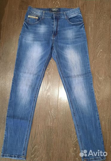 Джинсы