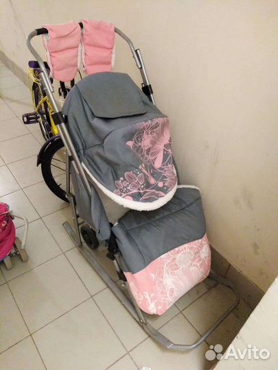 Детские санки коляска с колесами