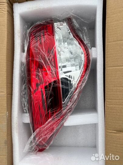 Фонарь задний Nissan Almera g15 левый