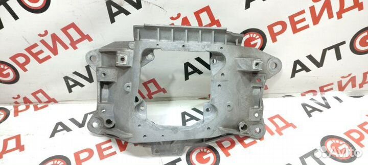 Балка под кпп Audi A6 4G CGW 18.04.2011