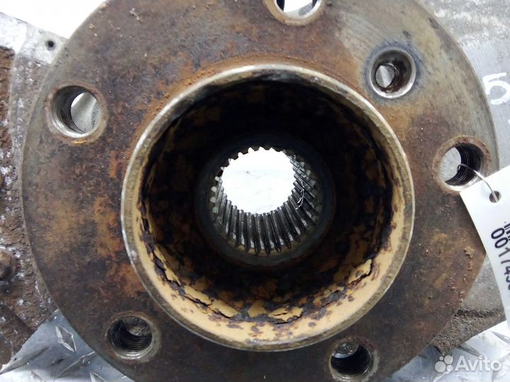 Кулак поворотный правый BMW X5 E70 6773784