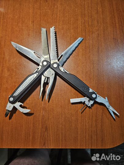 Мультитул leatherman