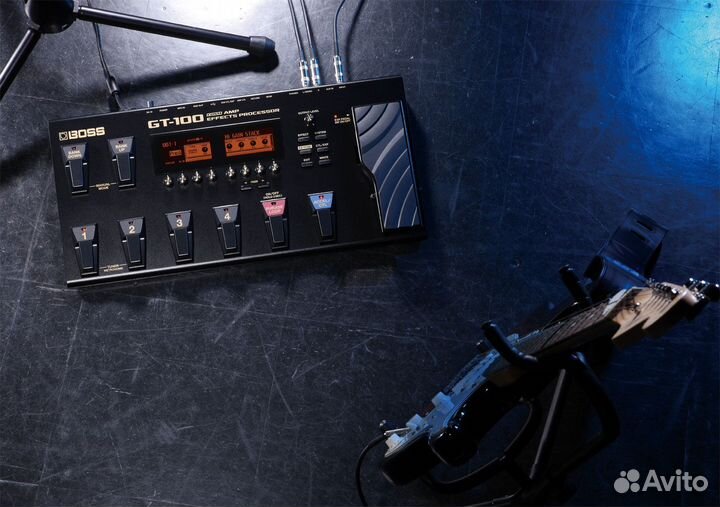 Гитарный процессор Boss GT-100