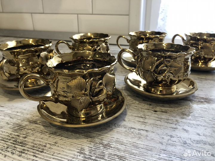 Кофейный сервиз золотой
