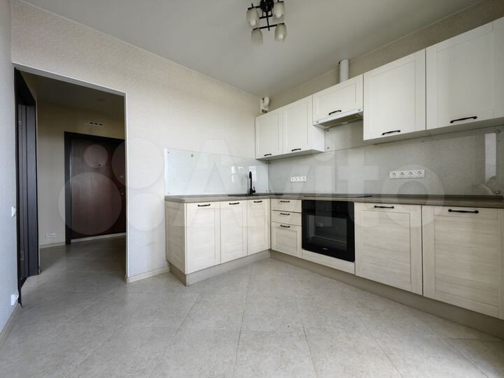 2-к. квартира, 50 м², 9/9 эт.