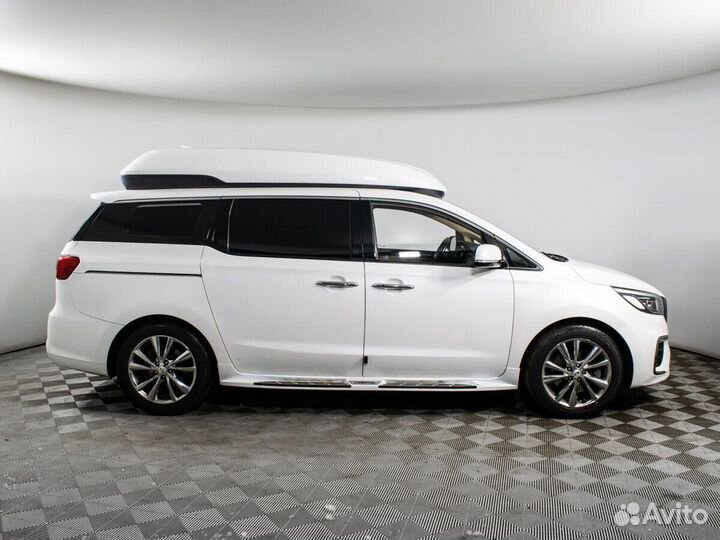 Kia Carnival 2.2 AT, 2018, 112 457 км