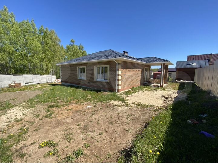 Дом 102 м² на участке 6 сот.