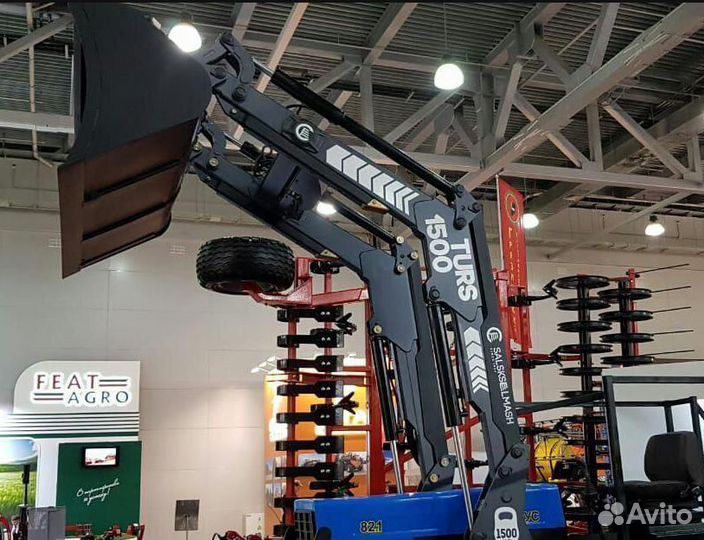 Погрузчик турс 1500-0 без рабочих органов