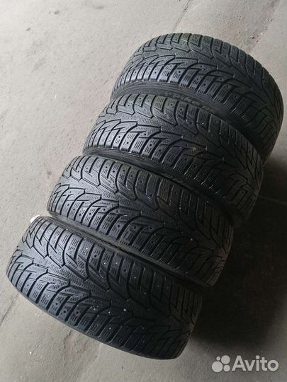 Hankook Winter I'Pike RS W419 215/55 R16