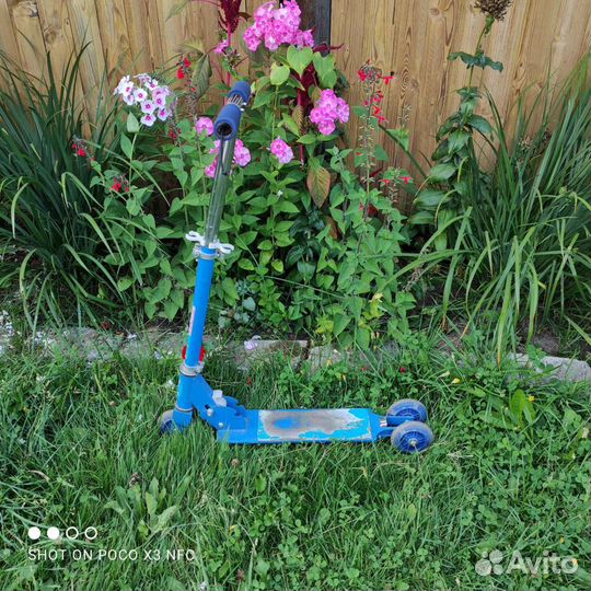 Самокат детский, трехколесный, светящиеся колеса