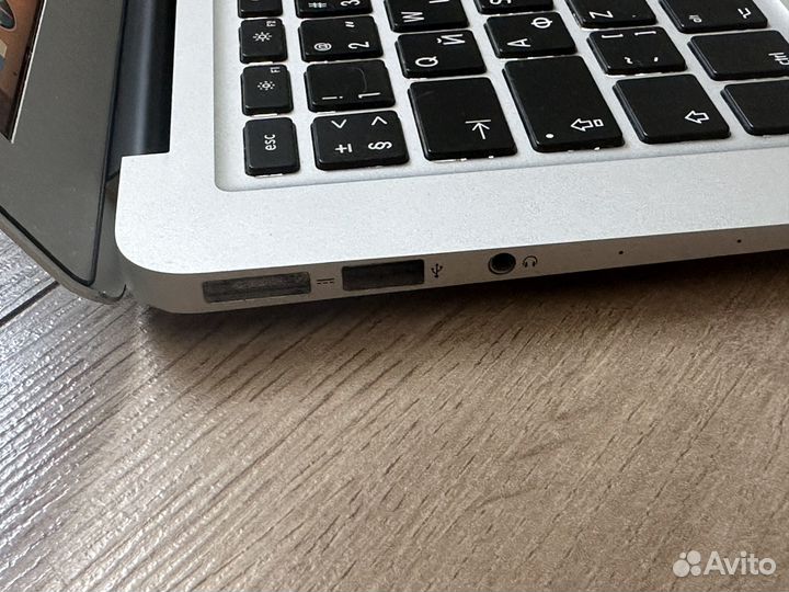 Macbook Air 13 (2017) 256 gb