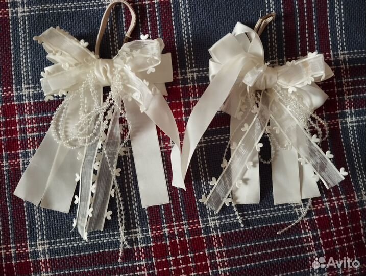 Продам красивое платье на девочку лет 4-5