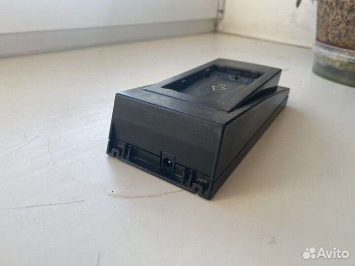 Зарядное устройство Leica GKL 211