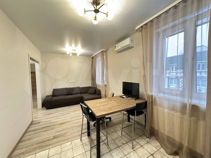 2-к. квартира, 65 м², 4/4 эт.