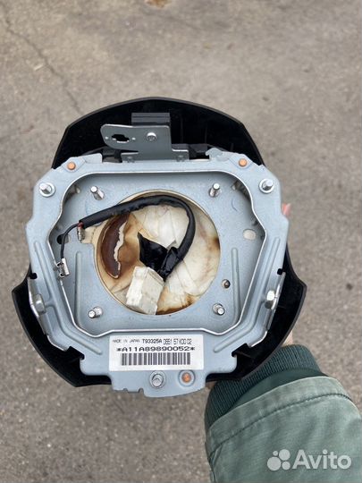 Крышка подушки безопасности mazda