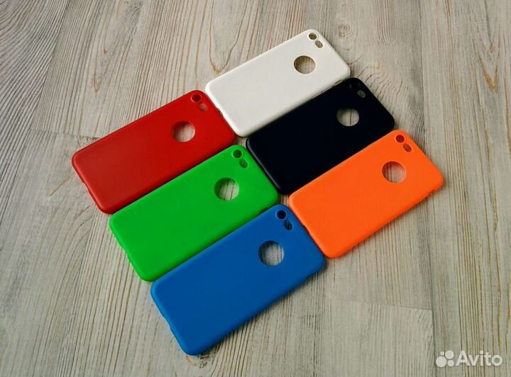 Защитные стекла и чехлы на iPhone 7 / 8 / se 2020