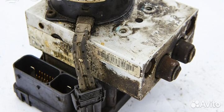 Блок абс 04686704aa Chrysler Voyager 2004-2007 года