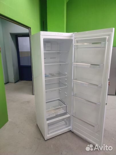 Новый Холодильник Electrolux RRT5MF38W1