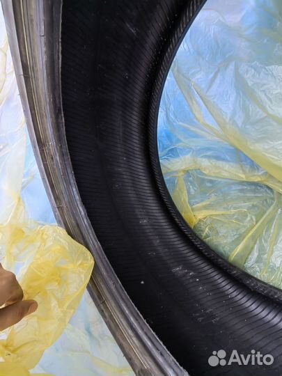 Bridgestone Blizzak VRX2 225/50 R17