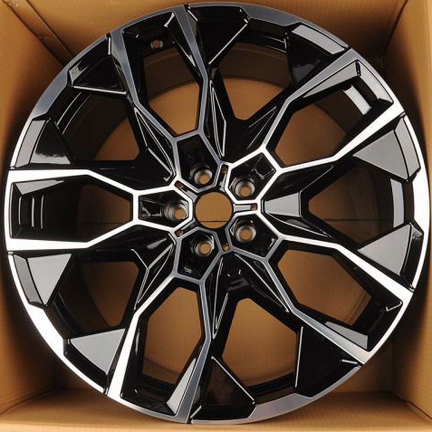 Replica DWS BM-5592 : 8x19 5*120 Et:30 Dia:72,6 BFP